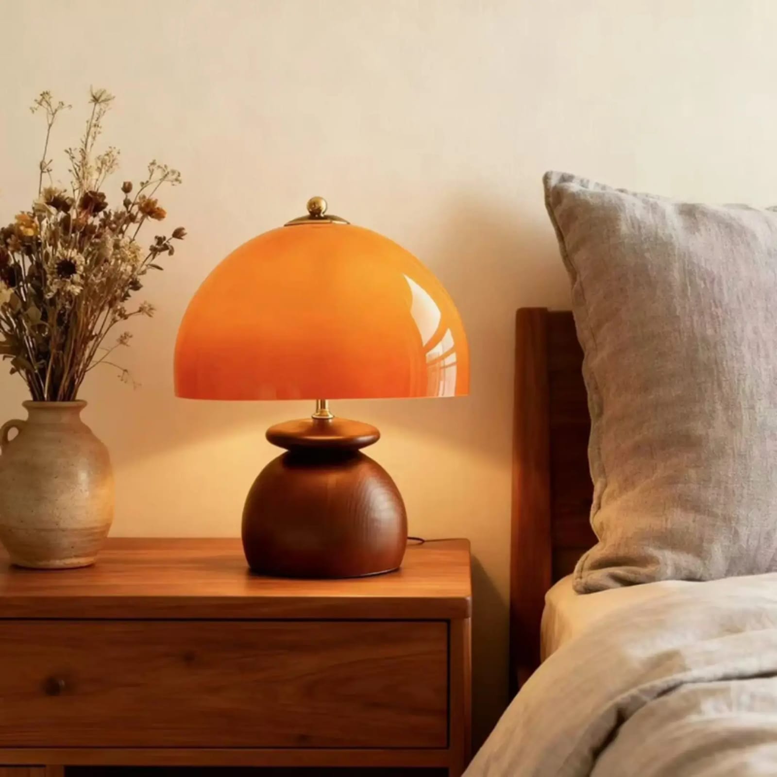 Soléa Table Lamp